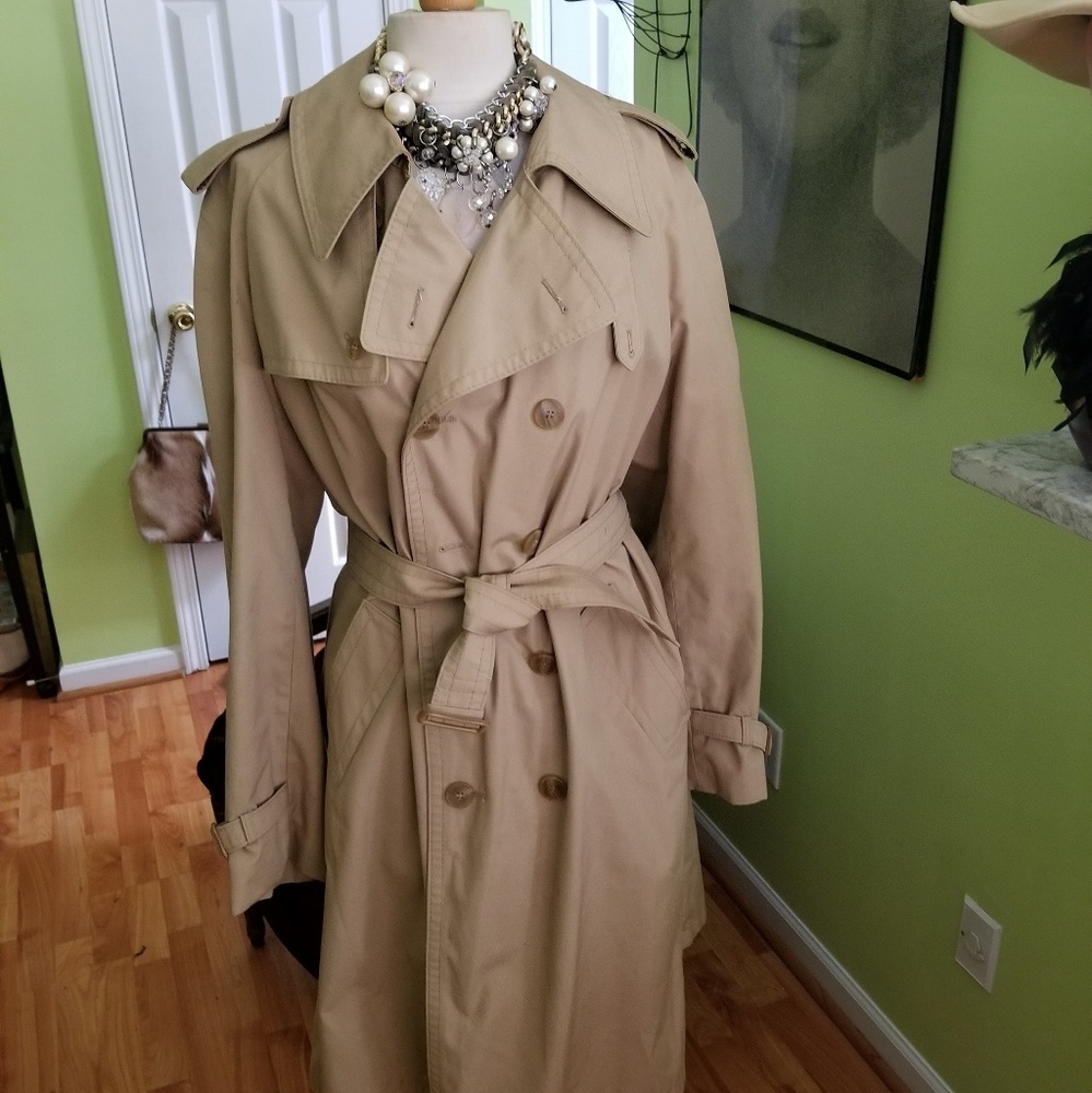 Designer Vintage Trench Coat - Picture 2 of 7